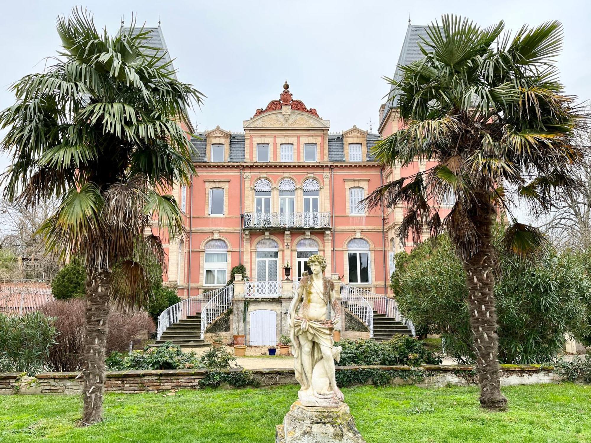 L'Antre Vue - Jacuzzi Au Chateau Belberaud Eksteriør bilde